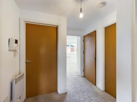 2 bedroom Flat for sale in Waterside Court, Runcorn, WA7