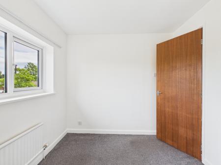 3 bedroom Semi-detached house to let in Anderson Close, Padgate, Warrington, WA2