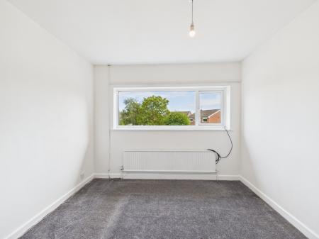 3 bedroom Semi-detached house to let in Anderson Close, Padgate, Warrington, WA2