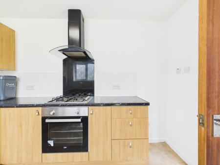 3 bedroom Semi-detached house to let in Anderson Close, Padgate, Warrington, WA2