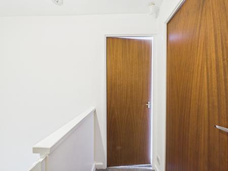 3 bedroom Semi-detached house to let in Anderson Close, Padgate, Warrington, WA2