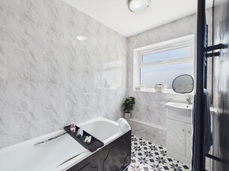 3 bedroom Semi-detached house for sale in Dorset Way, Woolston, Warrington, WA1