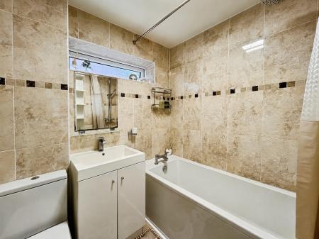 3 bedroom Link detached house for sale in Cresswell Close, Warrington, WA5