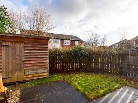 2 bedroom Flat to let in Ashdown Lane, Birchwood, Warrington, WA3