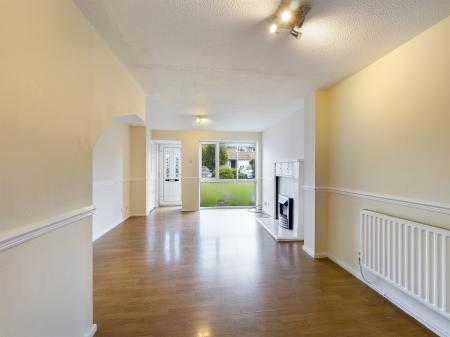 2 bedroom Mews house to let in Armstrong Close, Birchwood, Warrington, WA3