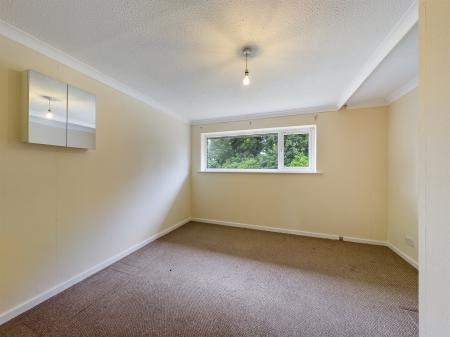 2 bedroom Mews house to let in Armstrong Close, Birchwood, Warrington, WA3