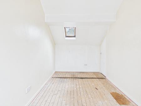 2 bedroom Terraced House for sale in Clarke Avenue, Warrington, WA4