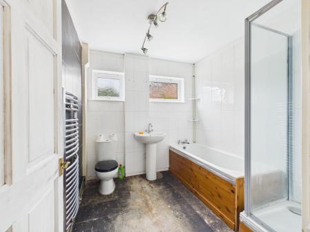 2 bedroom Terraced House for sale in Clarke Avenue, Warrington, WA4