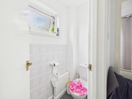 3 bedroom Semi-detached house to let in Leicester Street, Warrington, WA5