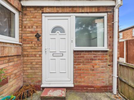 3 bedroom Semi-detached house to let in Leicester Street, Warrington, WA5