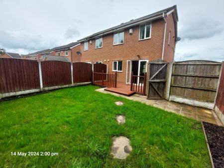 3 bedroom Semi-detached house to let in Chelsea Gardens, Warrington, WA5