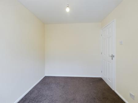 3 bedroom Semi-detached house to let in Chelsea Gardens, Warrington, WA5