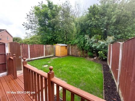 3 bedroom Semi-detached house to let in Chelsea Gardens, Warrington, WA5