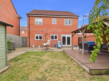 4 bedroom Detached house for sale in Partisan Green, Great Sankey, Warrington, WA5