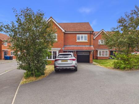 4 bedroom Detached house for sale in Partisan Green, Great Sankey, Warrington, WA5