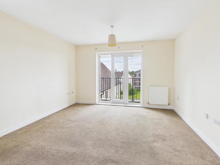 2 bedroom Flat to let in Pinehurst Walk, Boston Boulevard, Great Sankey, Warrington, WA5