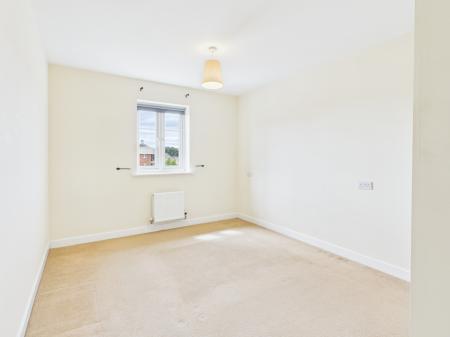2 bedroom Flat to let in Pinehurst Walk, Boston Boulevard, Great Sankey, Warrington, WA5