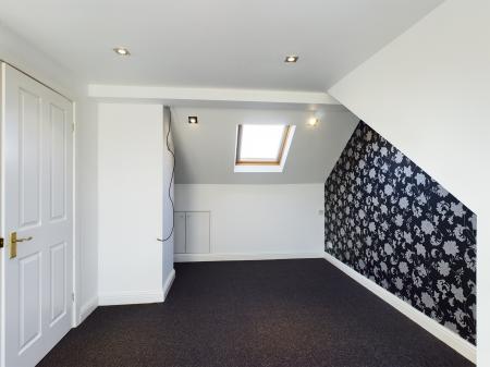 2 bedroom Semi-detached house to let in Clive Avenue, Orford, Warrington, WA2