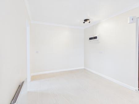 1 bedroom Studio flat to let in Lydstep Court, Callands, Warrington, WA5