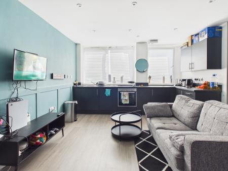1 bedroom Flat to let in George Street, Wakefield, WF1
