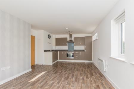 2 bedroom Flat for sale in Rose Creek Gardens, Great Sankey, Warrington, WA5