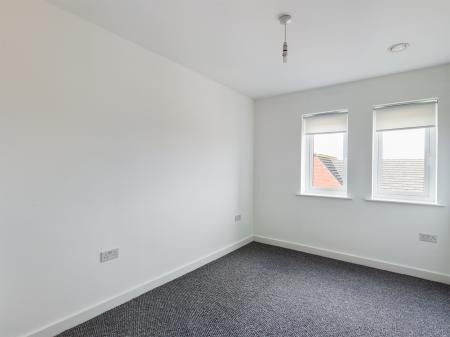 2 bedroom Flat for sale in Rose Creek Gardens, Great Sankey, Warrington, WA5