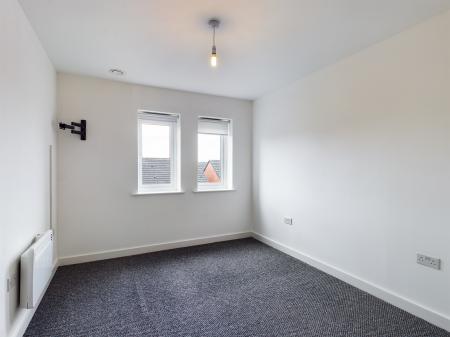 2 bedroom Flat for sale in Rose Creek Gardens, Great Sankey, Warrington, WA5