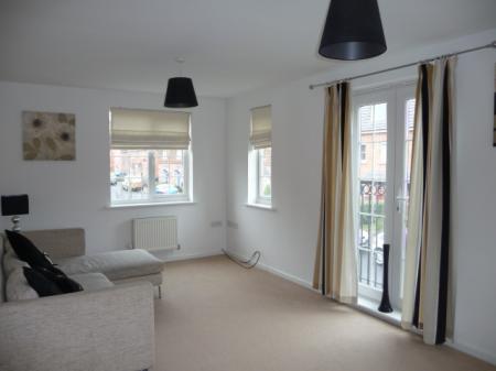 5 bedroom Detached house to let in Monks Place, Warrington, WA2