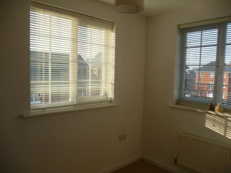 5 bedroom Detached house to let in Monks Place, Warrington, WA2