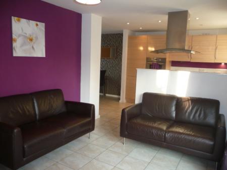 5 bedroom Detached house to let in Monks Place, Warrington, WA2