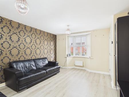 3 bedroom Semi-detached house to let in Jamestown Avenue Warrington, Great Sankey, Warrington, WA5