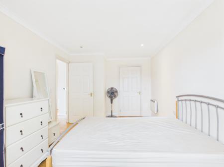 1 bedroom Flat for sale in Knightsbridge Court Palmyra Square North, Warrington, WA1