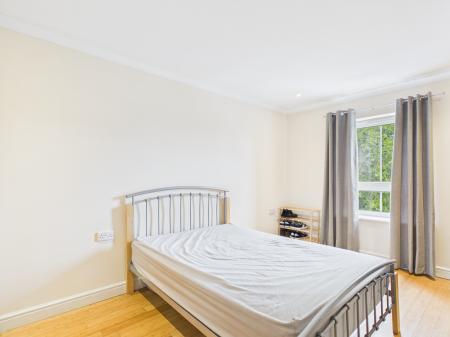 1 bedroom Flat for sale in Knightsbridge Court Palmyra Square North, Warrington, WA1