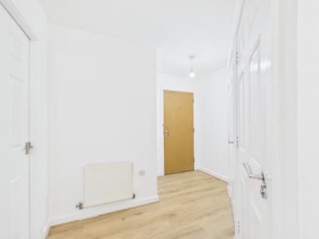 2 bedroom Flat to let in Cherry Court, Warrington, WA1