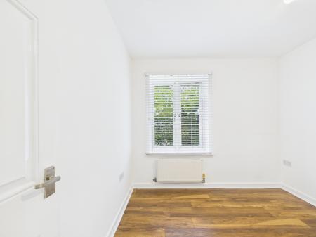 2 bedroom Flat to let in Cherry Court, Warrington, WA1