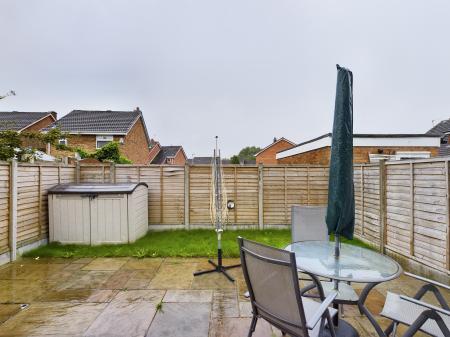 1 bedroom Semi-detached house to let in Hatchmere Close, Bewsey, Warrington, WA5