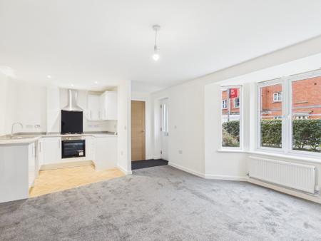 2 bedroom Flat to let in Rylands Drive, Orford, Warrington, WA2