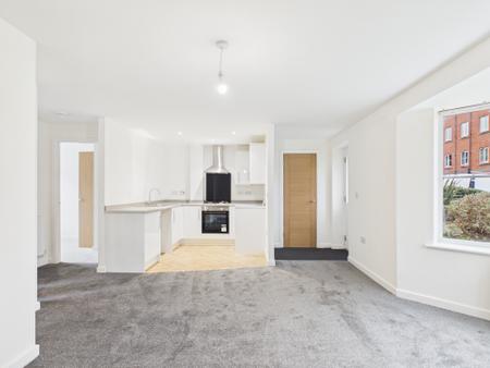 2 bedroom Flat to let in Rylands Drive, Orford, Warrington, WA2