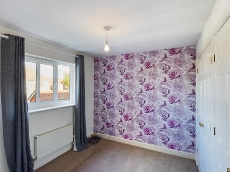 3 bedroom Semi-detached house to let in Southwold Crescent, Great Sankey, Warrington, WA5
