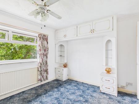 3 bedroom Semi-detached house for sale in Fitzwalter Road, Woolston, Warrington, WA1