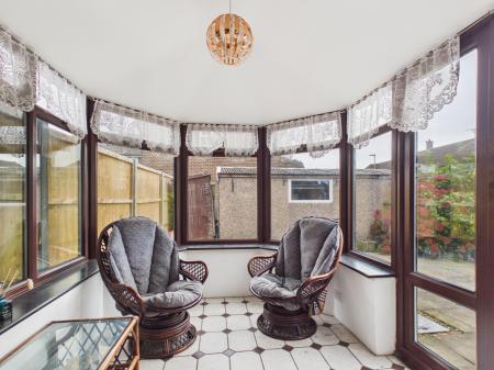 3 bedroom Semi-detached house for sale in Fitzwalter Road, Woolston, Warrington, WA1