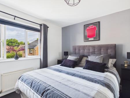 4 bedroom Detached house to let in Lady Richeld Close, Runcorn, WA7
