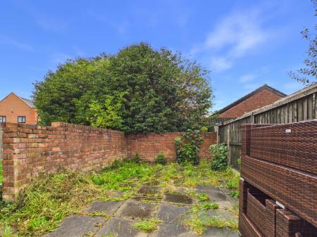 2 bedroom Terraced House for sale in Fleet Lane, St Helens, WA9