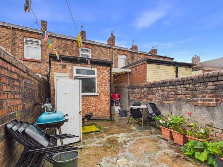 2 bedroom Terraced House for sale in Fleet Lane, Parr, St Helens, WA9