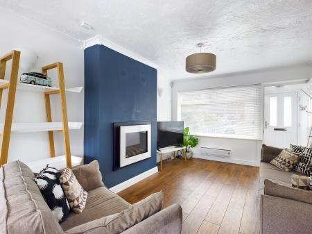3 bedroom Semi-detached house to let in Kirkwall Drive, Warrington, WA5
