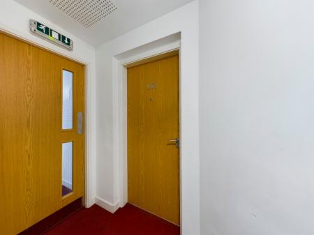 1 bedroom Flat to let in Clearwater Quays, Warrington, WA4