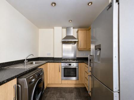 2 bedroom Flat to let in Rylands Drive, Warrington, WA2