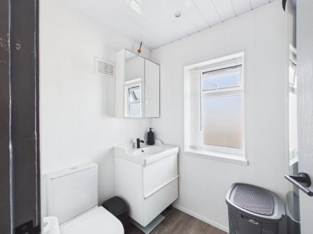 3 bedroom Semi-detached house for sale in Whitley Avenue, Warrington, WA4