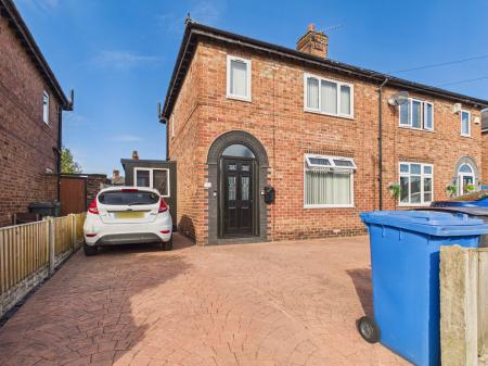 3 bedroom Semi-detached house for sale in Whitley Avenue, Warrington, WA4