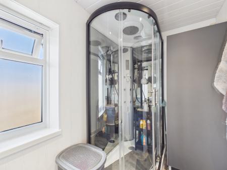3 bedroom Semi-detached house for sale in Whitley Avenue, Warrington, WA4